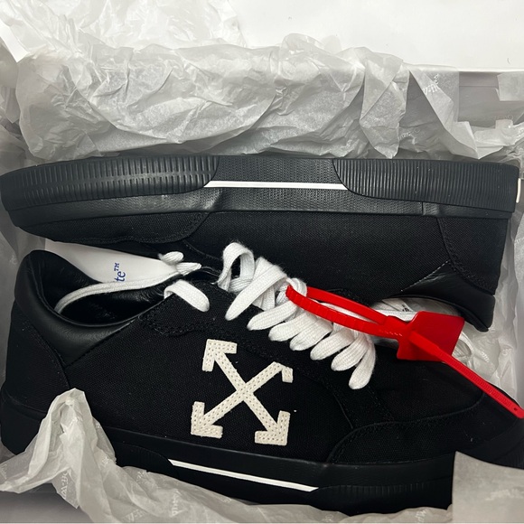 Off-White Black Sneakers with Red Tag